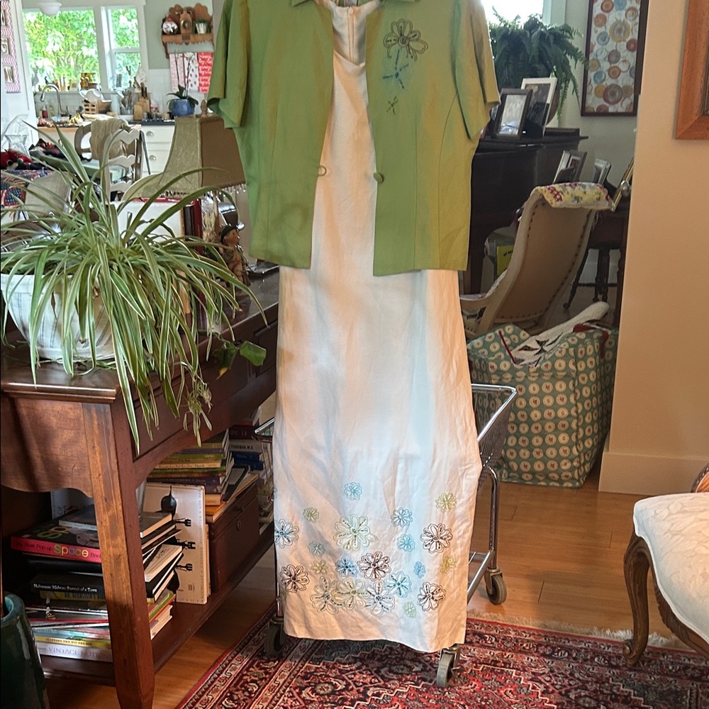 Jessica Howard Green and White Maxi Dress